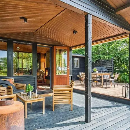 Otel Cozy With And Lovely Nature